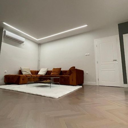 The Alchemist Luxury Apartment سكوبجي المظهر الخارجي الصورة