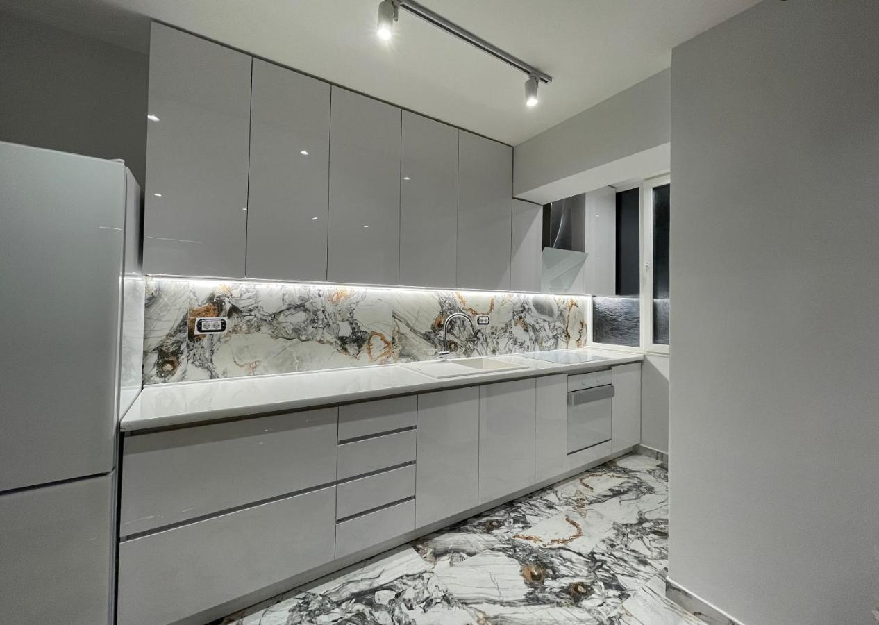 The Alchemist Luxury Apartment سكوبجي المظهر الخارجي الصورة
